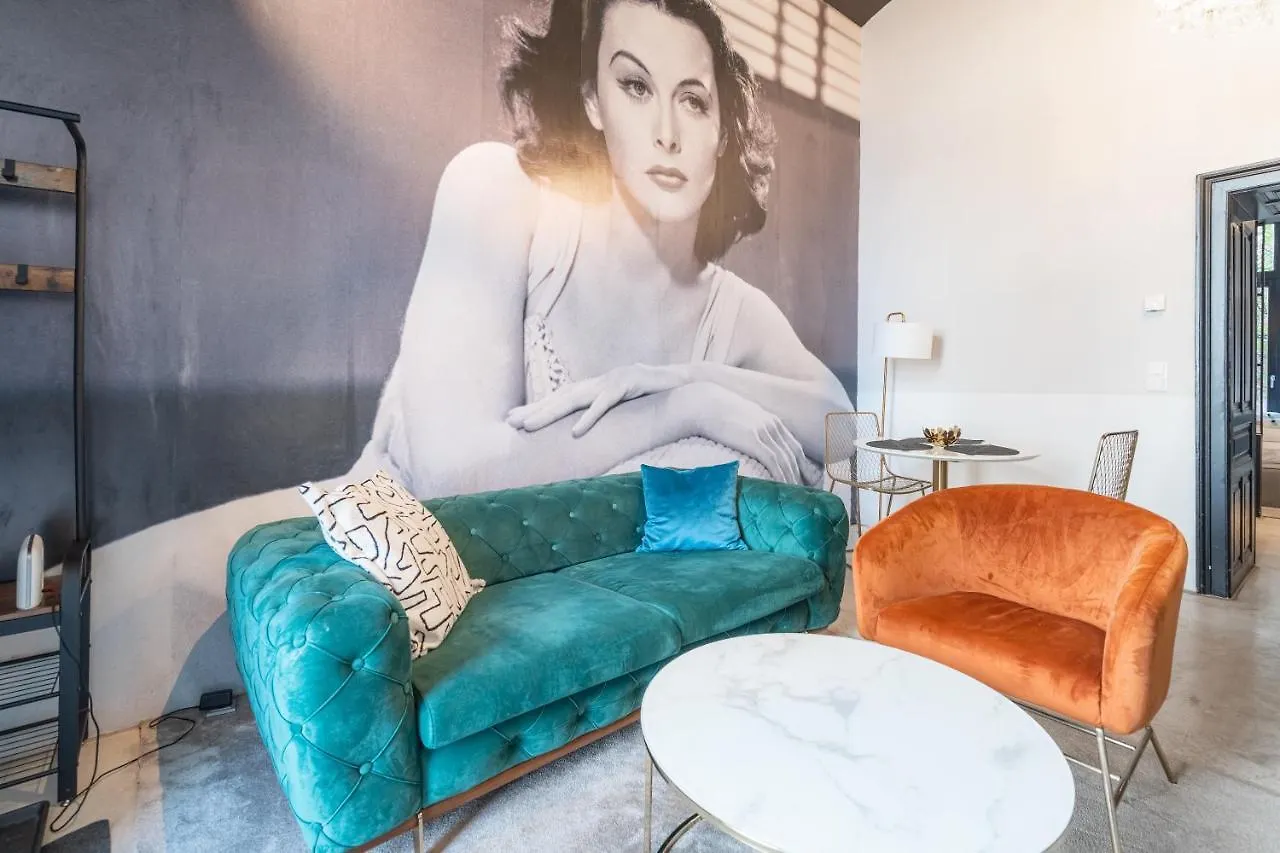 Easy Flat Augarten Wenen